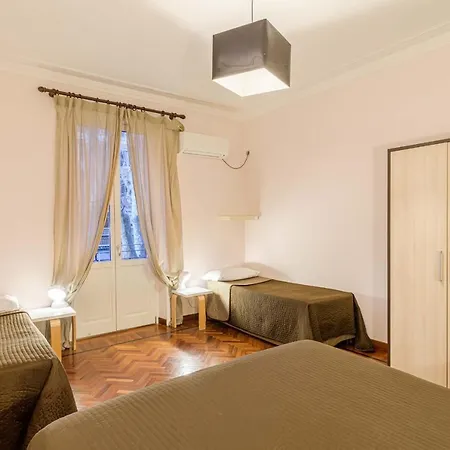 Interno6 Rom