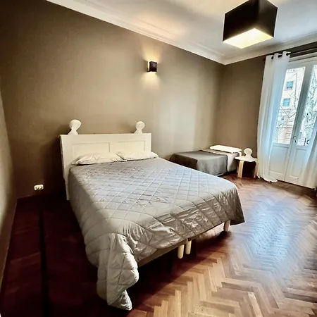 Interno6 * Rom